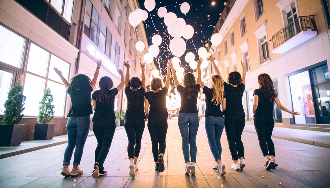 wieczór-panieński-co-ubrać-nacotokomu